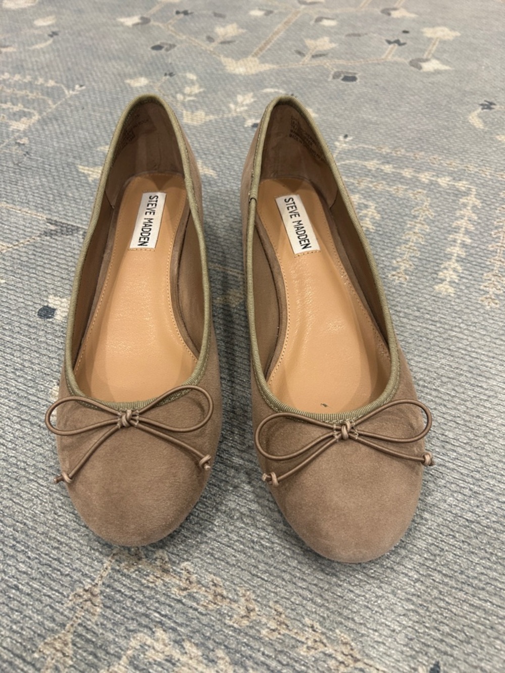 Steve Madden Taupe Suede Ballet Flats with Bow Trim